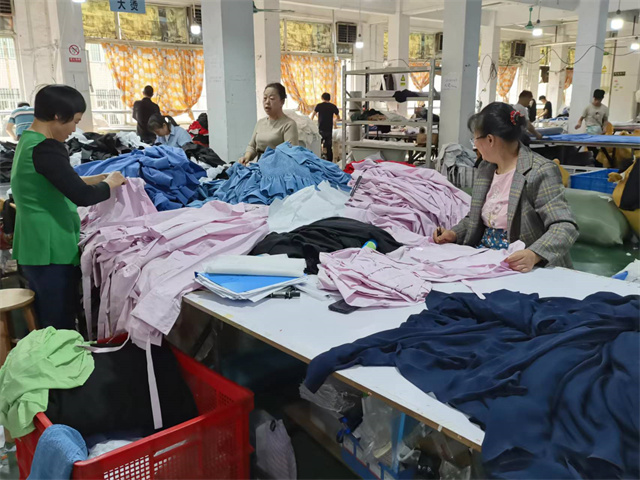 服裝全檢服務 保障品質，提升零售競爭力