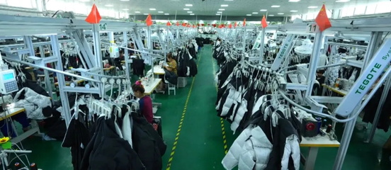 于田新聞 “家門口”辦起服裝廠，穩崗就業有保障，助力鞋帽零售發展